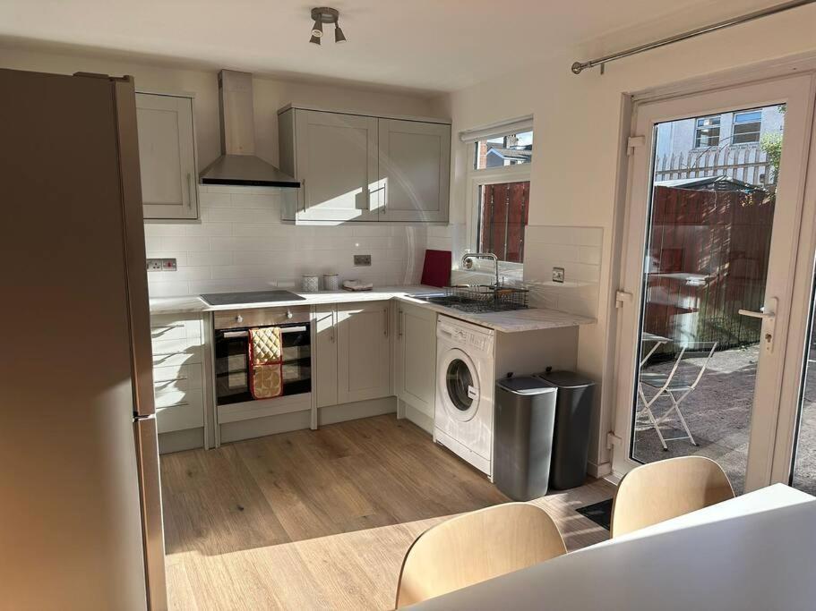 Revamped Holywood Town Centre House Lejlighed Eksteriør billede